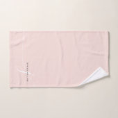 Elegante Blush Roze Script Monogram Typografie Bad Handdoek (Handdoek)