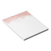 Elegante Blush Roze Waterverf Splash Gepersonalise Notitieblok (Schuin)