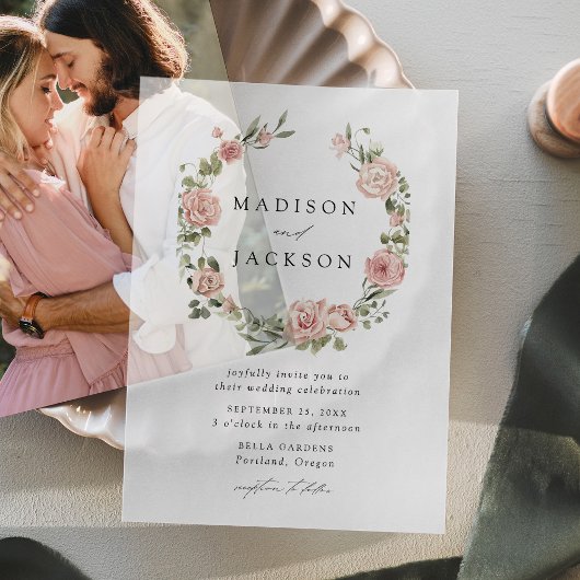 Elegante Blush Rozen en Green Wreath Bruiloft Vellum Uitnodigingen