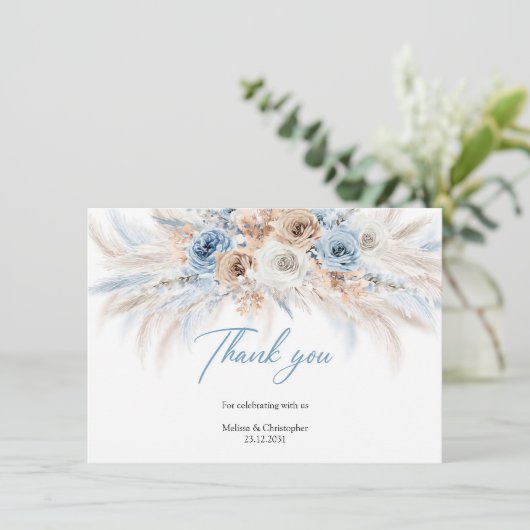 Elegante boho blauwe bloemen en ivoor rozen pampa' bedankkaart (Staand voorkant)