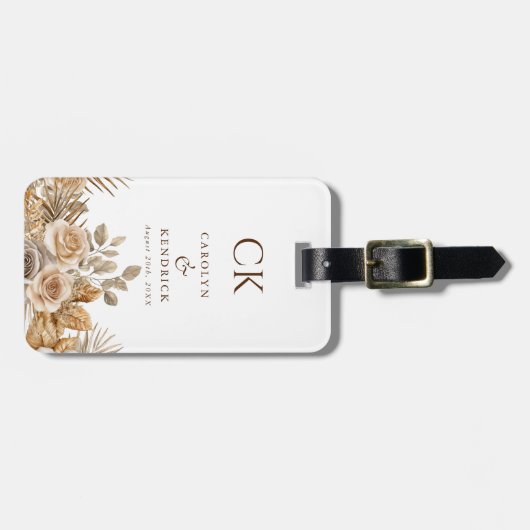 Elegante Boho Neutral Bloemen Monogram Huwelijk Bagagelabel (Voorkant horizontaal)