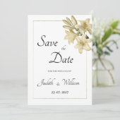 Elegante boho witgouden bloemenlelie Save the Date Kaart (Staand voorkant)