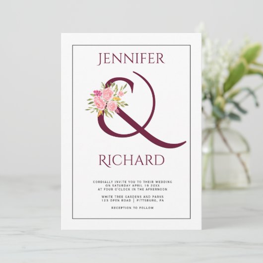 Elegante bordeaux ampersand en roze rozen bruiloft kaart (Staand voorkant)