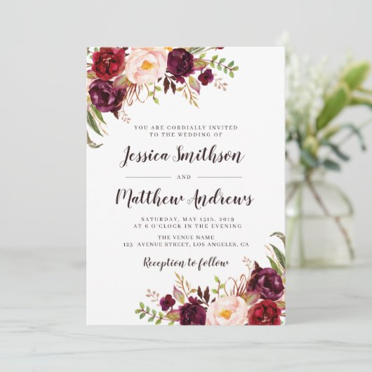 Elegante bordeaux huwelijksuitnodiging kaart (Staand voorkant)