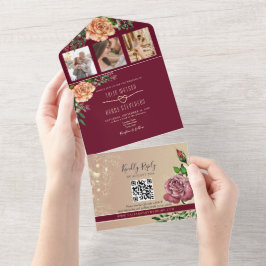 Elegante bordeauxrode bloemrijke roze gouden trouw all in one uitnodiging