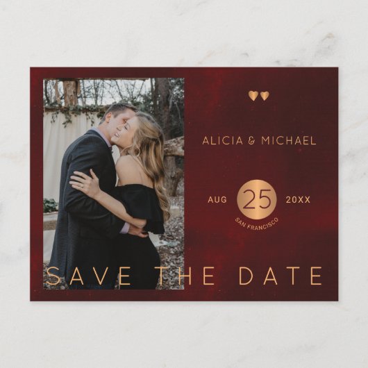 Elegante bordeauxrode gouden trouwfoto bewaar de d aankondigingskaart (Voorkant)