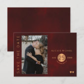 Elegante bordeauxrode gouden trouwfoto bewaar de d save the date (Voorkant / Achterkant)