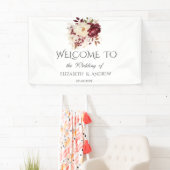Elegante bordeauxrode witte bloemen spandoek (Insitu)