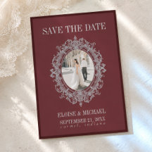Elegante bordeauxrood sierwapen foto save the date