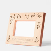 Elegante botanische bladeren bruiloft paar gegraveerde lijstjes (Links)