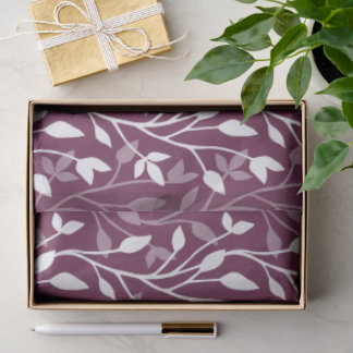 Elegante botanische witte blad silhouet op pruim tissuepapier