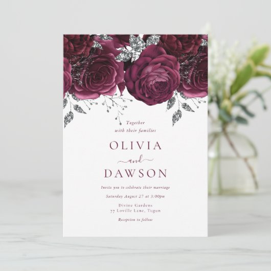 Elegante Bourgogne Bloemen & Zilveren Bruiloft Kaart (Staand voorkant)