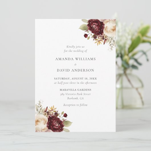 Elegante Bourgogne Cream Bloemen Bruiloft Kaart (Staand voorkant)