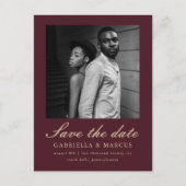 Elegante Bourgogne Twee foto bruiloft Save the Dat Briefkaart (Voorkant)