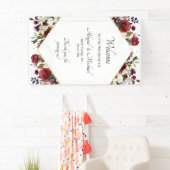 Elegante Bourgondische bloemenbruiloft welkomstbor Spandoek (Insitu)