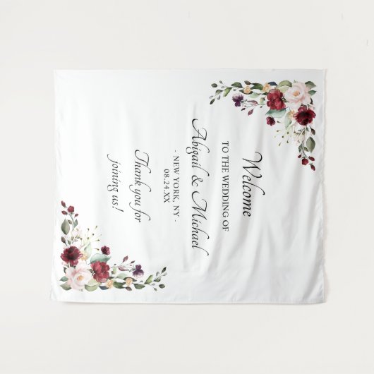 Elegante Bourgondische bloemenbruiloft welkomstbor Wandkleed (Voorkant (horizontaal))