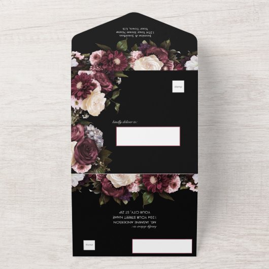 Elegante Bourgondische en roze bloemenbruiloft All In One Uitnodiging (Buitenkant)