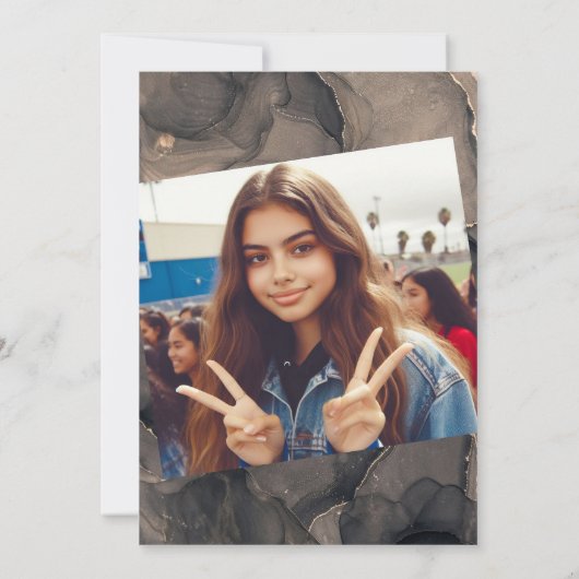 Elegante Bourgondische Quinceañera Kaart (Achterkant)