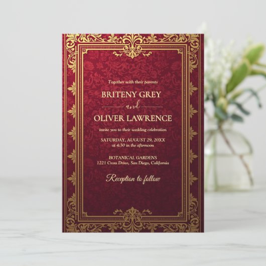 Elegante  Bourgondische rode en gouden bruiloft Kaart (Staand voorkant)