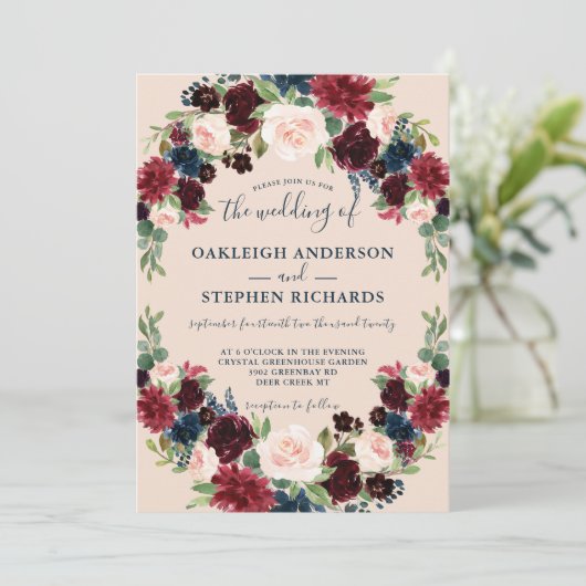 Elegante Bourgondische, roze en marine bloemenbrui Kaart (Staand voorkant)