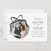 Elegante Bow All-in-One Zwart & Wit Fotobruiloft Kaart (Voorkant)