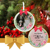 Elegante bruid en bruidegom Roze bloemen Trouwen Keramisch Ornament