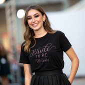 Elegante bruid om modern script aangepaste bruilof t-shirt