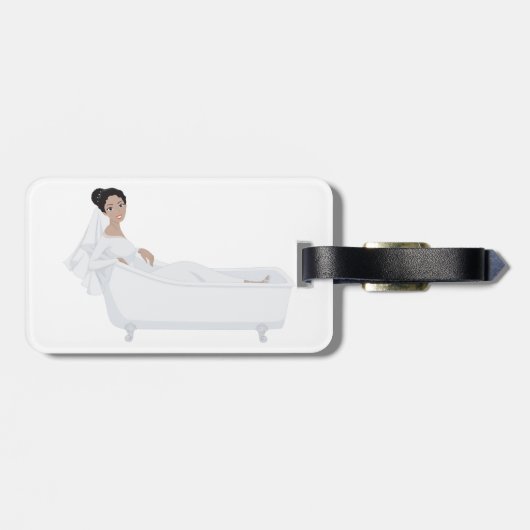 Elegante bruid ontspannen in bad bruiloft ontwerp bagagelabel (Achterkant horizontaal)
