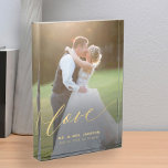 Elegante bruiloft liefde goud script Mr en Mrs gew Fotoblokken<br><div class="desc">Pas dit fotoblok aan met de namen van de bruid en de bruidegom en de trouwdatum en plaats. Het kan een perfect cadeau zijn voor de pasgetrouwden.</div>
