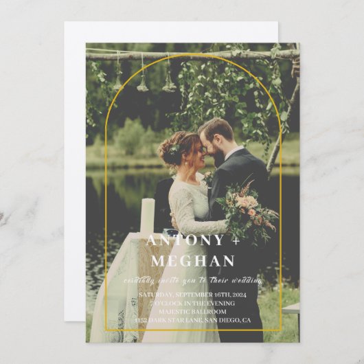 Elegante bruiloft uitnodiging met gouden boog (Voorkant / Achterkant)
