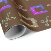 Elegante bruine kleermaker naaimachine schaar cadeaupapier (Rol Hoek)