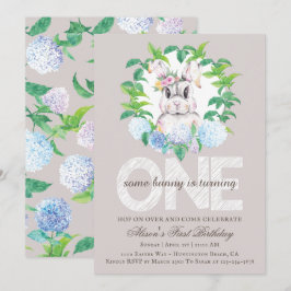 Elegante Bunny Floral Krans Eerste Verjaardag Kaart