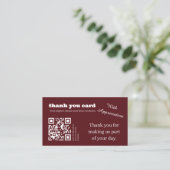 Elegante Burgundy Bedankkaart QR Code Visitekaartje (Staand voorkant)