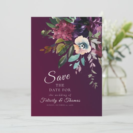 Elegante Burgundy Bloemen Trouw Save The Date Kaart (Staand voorkant)