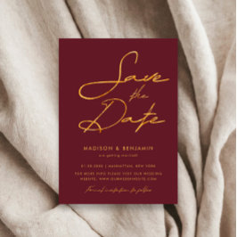 Elegante Burgundy Gouden Moderne Typografie Trouwd Save The Date
