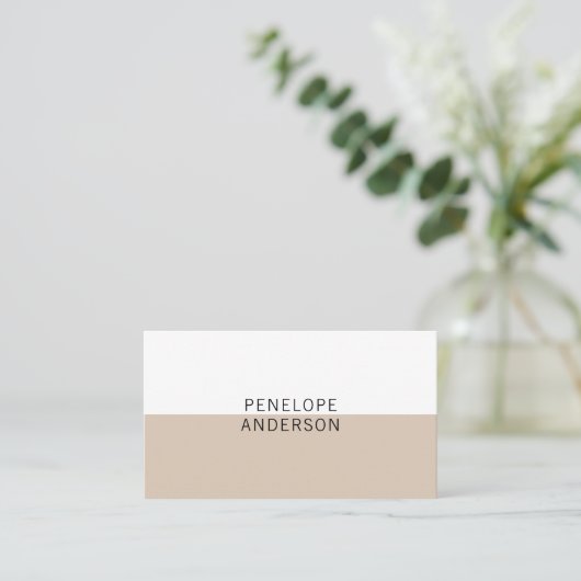 Elegante Cacao Cream Minimalistische QR Code Moder Visitekaartje (Staand voorkant)