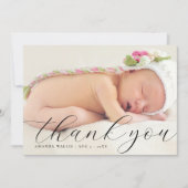 Elegante Calligraphy Volledige Foto Dank U Geboort Aankondiging (Voorkant)