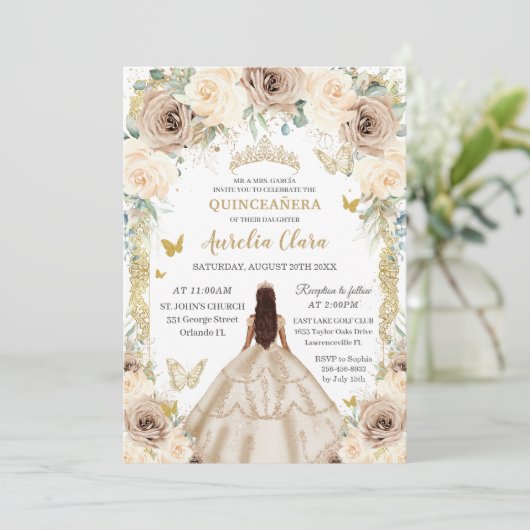 Elegante Champagne Bloemen  Goud Quinceañera Kaart (Staand voorkant)