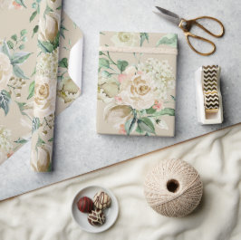 Elegante Champagne Crème Bloemige Botanische Bruil Cadeaupapier