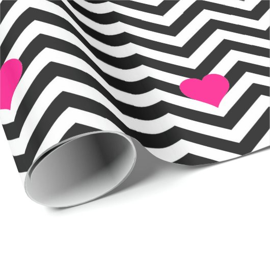 Elegante Chevron en roze harten Cadeaupapier (Rol Hoek)