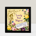 Elegante Chic Custom Gifts voor 21 Jaar Oud Vrouw Cadeaudoosje<br><div class="desc">Ervaar de betovering van ons  Fairy Flowers ontwerp,  met een prachtig bloemenmotief en een griezelige fee. Pas uw bericht,  groet,  en naam aan creëer aan een één-van-een-soort decor stuk. Ideaal om magie aan je huis toe te voegen.</div>