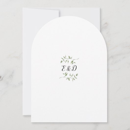 Elegante Chic Greenery Bloemen Monogram Trouwboog Kaart (Achterkant)
