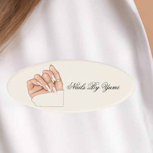 Elegante Chic Manicurist Nail Salon Professional Naambadge