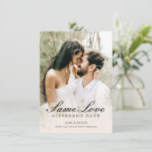 Elegante Chic Script Foto Bruiloft Uitstel Aankondiging (Staand voorkant)