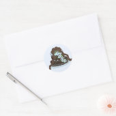 Elegante chocolade en blauwe cake ronde sticker (Envelop)