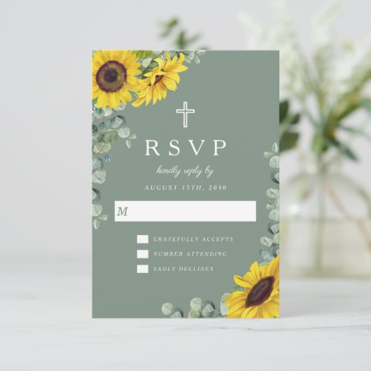 Elegante Christelijke Sage Green Zonnebloem bruilo RSVP Kaartje (Staand voorkant)