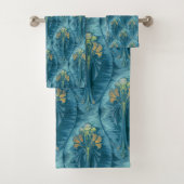 Elegante Classic Art Nouveau Blauwgroen golvende b Bad Handdoek (Insitu)