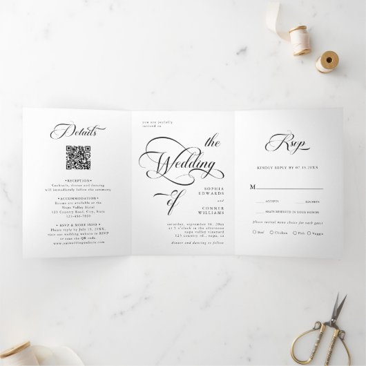 Elegante Classy Calligraphy Trouwen Zwart & Wit Drieluik Uitnodiging (Binnen)