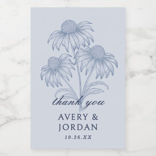 Elegante Coneflower Floral Dusty Blue Wedding Favo Wijn Etiket (Enkel label)