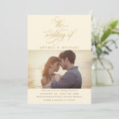 Elegante Crème Gouden Kalligrafie Foto Bruiloft Kaart (Staand voorkant)